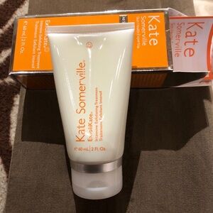 Kate Somerville All Skin Types Exfolikate